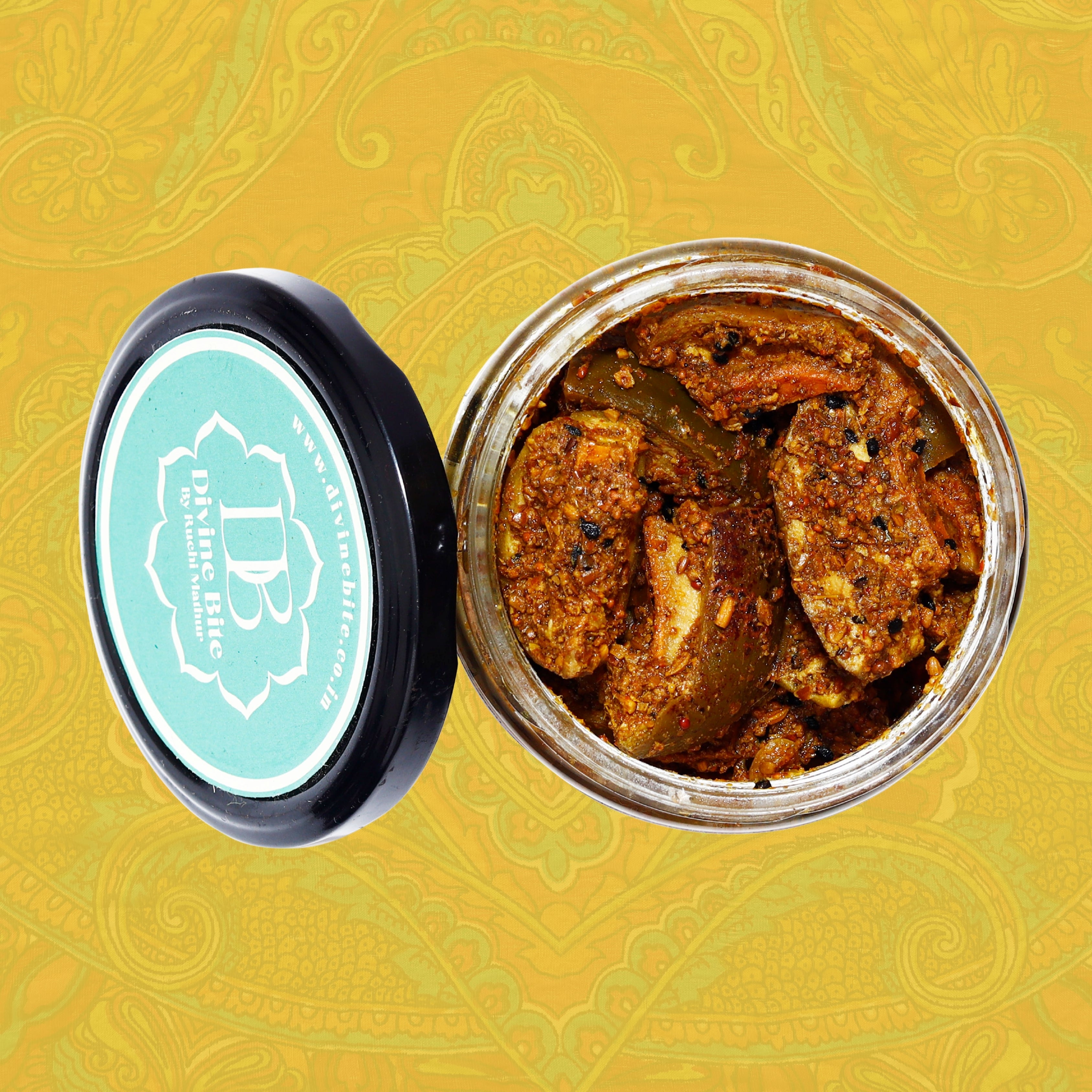 MANGO GARLIC PICKLE